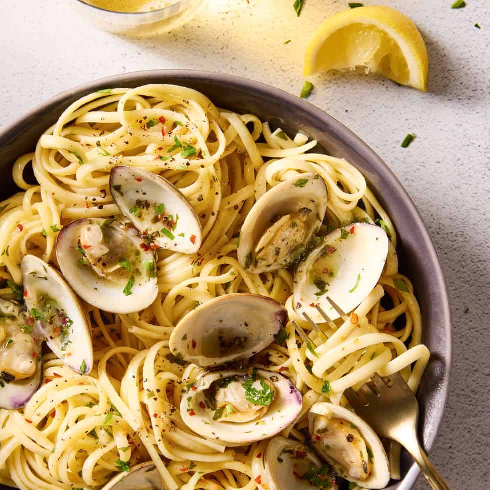 linguini with clams secondary 6512ebb71bb35