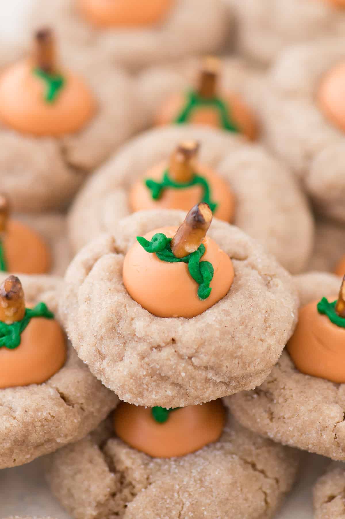 Pumpkin Kiss Cookies 8