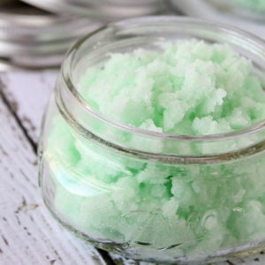 diy-mint-sugar-scrub