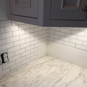 Tilebacksplashinplace