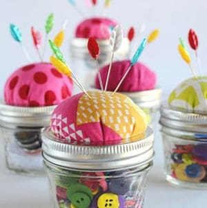 mason jar pin cushion1